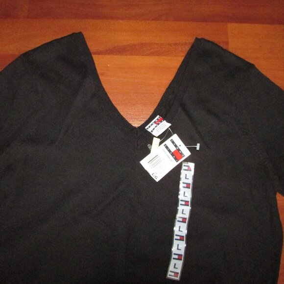 TOMMY HILFIGER Sexy Preppy Sweater - Large - NEW - Picture 2 of 8